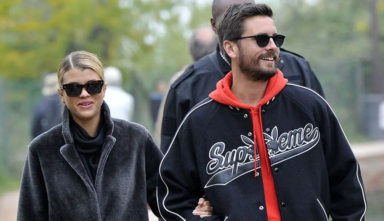 Scott Disick dikatakan seringkali memperlakukan Sofia Richie secara buruk. (Life & Style)