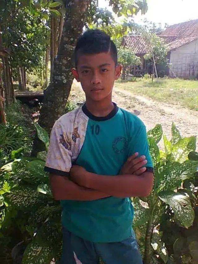 6 Foto Masa Kecil Pratama Arhan dan Azizah Salsha, Sama-Sama Tengil