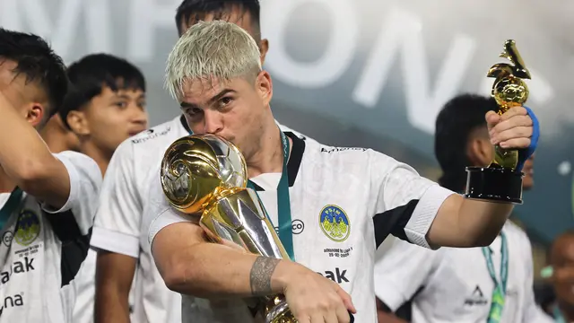 Rafinha - pemain terbaik Pegadaian Liga 2 2024/2025