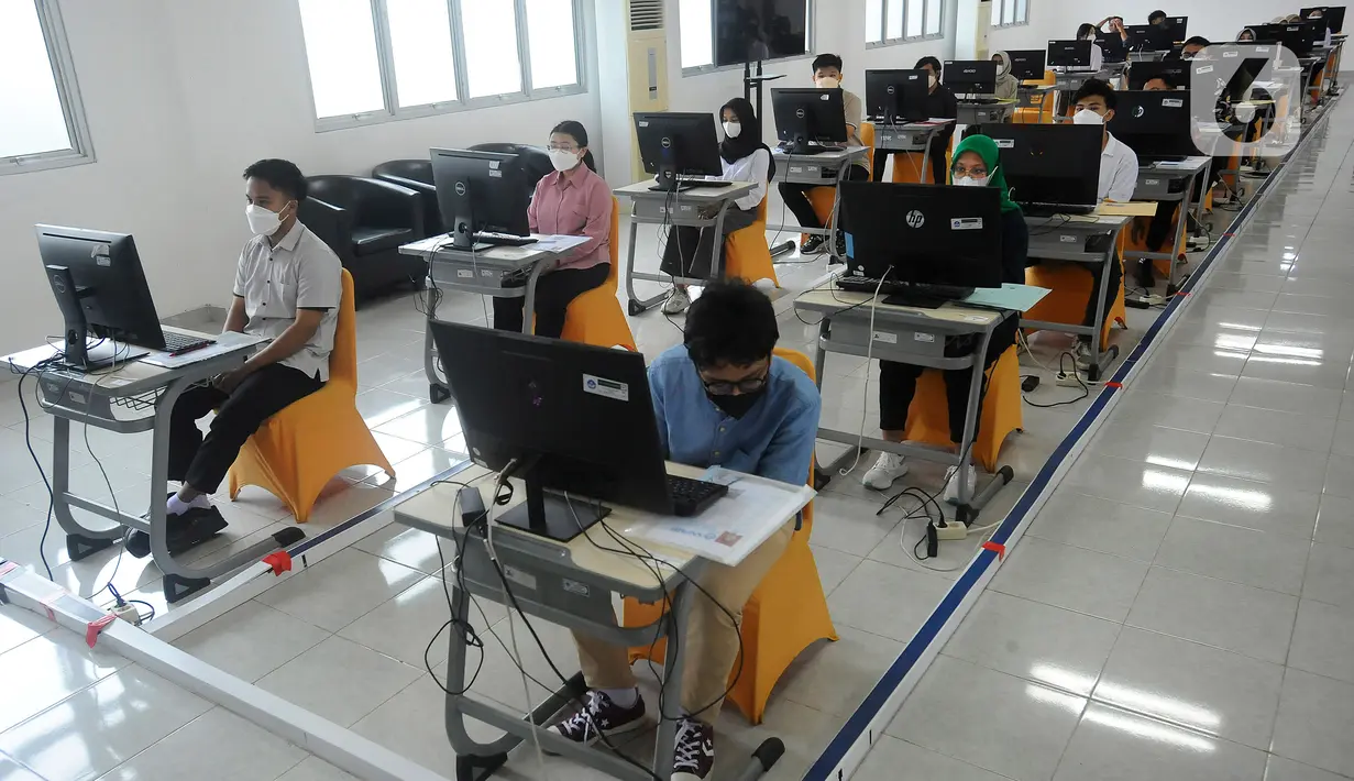 Jumlah peserta per sesi mencapai 800 orang, sehingga per hari 1.600 orang. (merdeka.com/Arie Basuki)