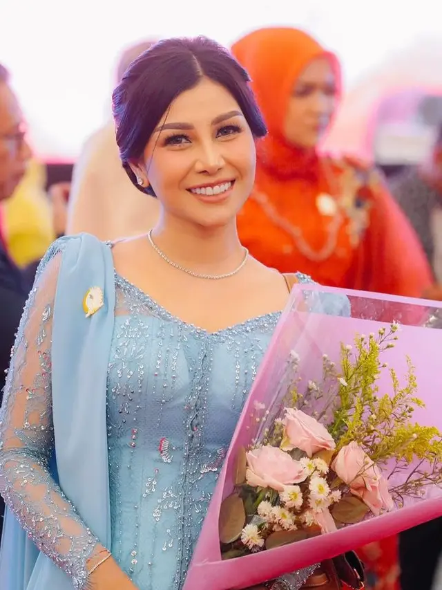 Nisya Ahmad, Adik Raffi Ahmad saat Pelantikan Anggota DPRD Provinsi Jawa Barat