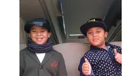 Si kembar Bagus dan Ganteng (8 tahun) tampil di acara anak-anak bersama Indra Herlambang dan si centil Alifa.