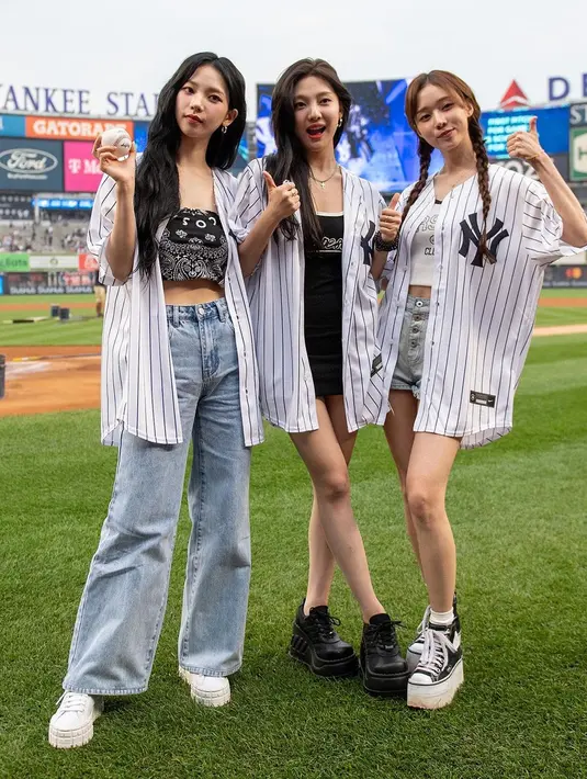 <p>Aespa di Pertandingan New York Yankees (Foto: Instagram/ mlblife)</p>