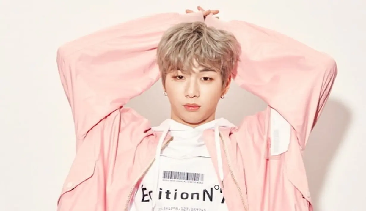 "Ada satu makanan yang tidak bisa kumakan. Aku alergi dengan seafood terutama kerang. Jadi aku tidak pernah makan lobster, kudengar makanan itu sangat enak," ujar cowok kelahiran 10 Desember 1996 ini. (Foto: Soompi.com)