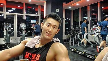 Ganteng Banget Guru Sd Asal Korea Selatan Ini Bikin Hati Meleleh Lifestyle Fimela Com
