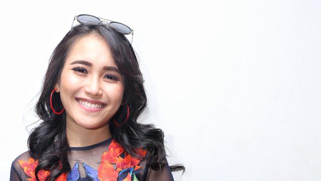 [Bintang] Ayu Ting Ting