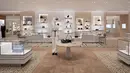 Butik seluas kurang lebih 1300 meter persegi ini menawarkan berbagai produk andalan Dior. Dari Women Collection, Men Collection, aksesori hingga parfum tersedia di sini. [ Foto: dok Dior ]