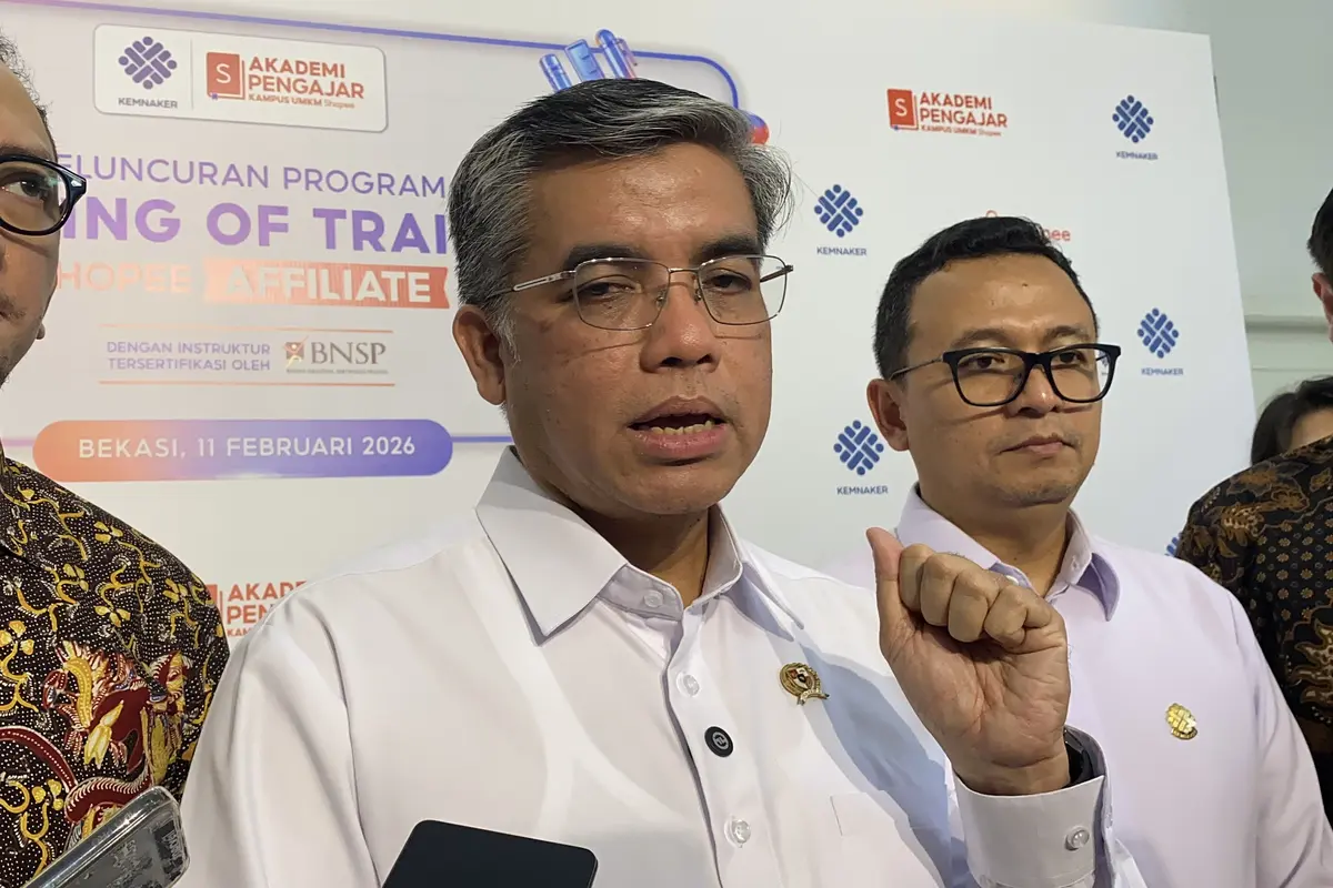 Menteri Ketenagakerjaan (Menaker)  Yassierli di Bekasi, Rabu (11/2/2026). (Liputan6.com/Christian)