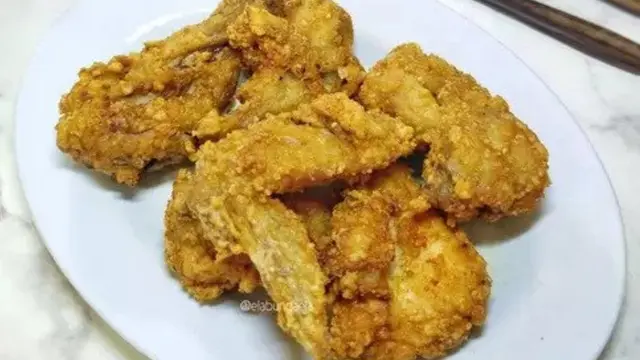 Resep ayam goreng bawang putih. (dok. Cookpad @elabundaela)