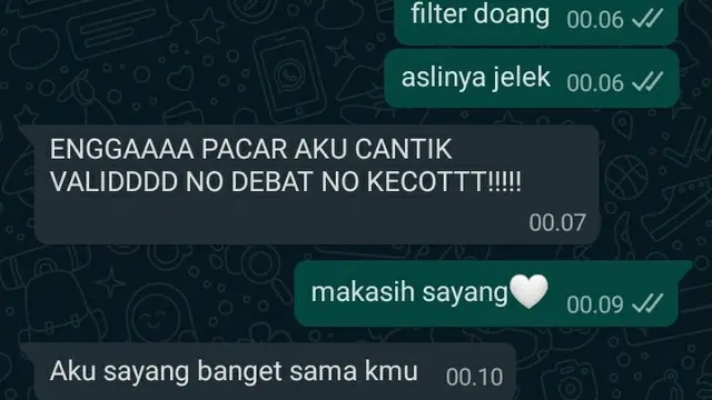 6 Chat Orang Puji Pacar Cantik Ini Bikin Jomblo Iri