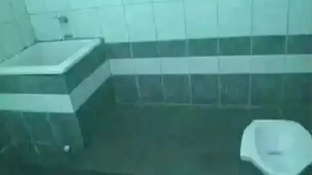 6 Potret WC Penuh Effort Ini Bikin Tepuk Jidat, Ribet ketika Buang Air