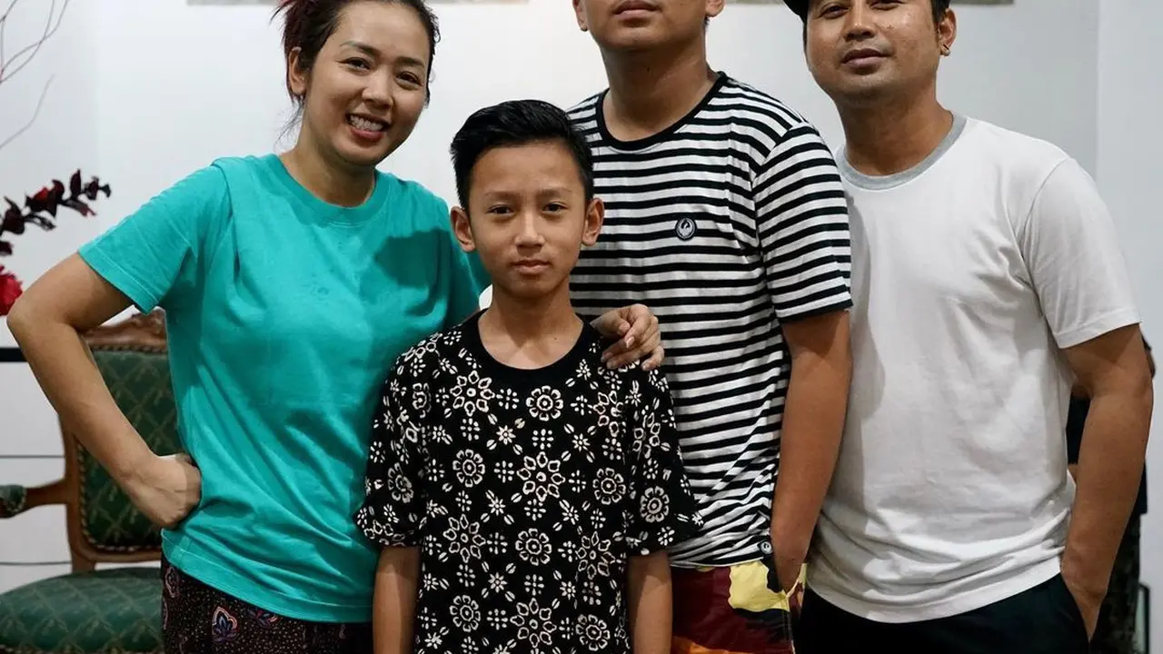 Dijuluki Crazy Rich Yogyakarta, Ini 6 Gaya Sederhana Soimah yang Jadi Sorotan