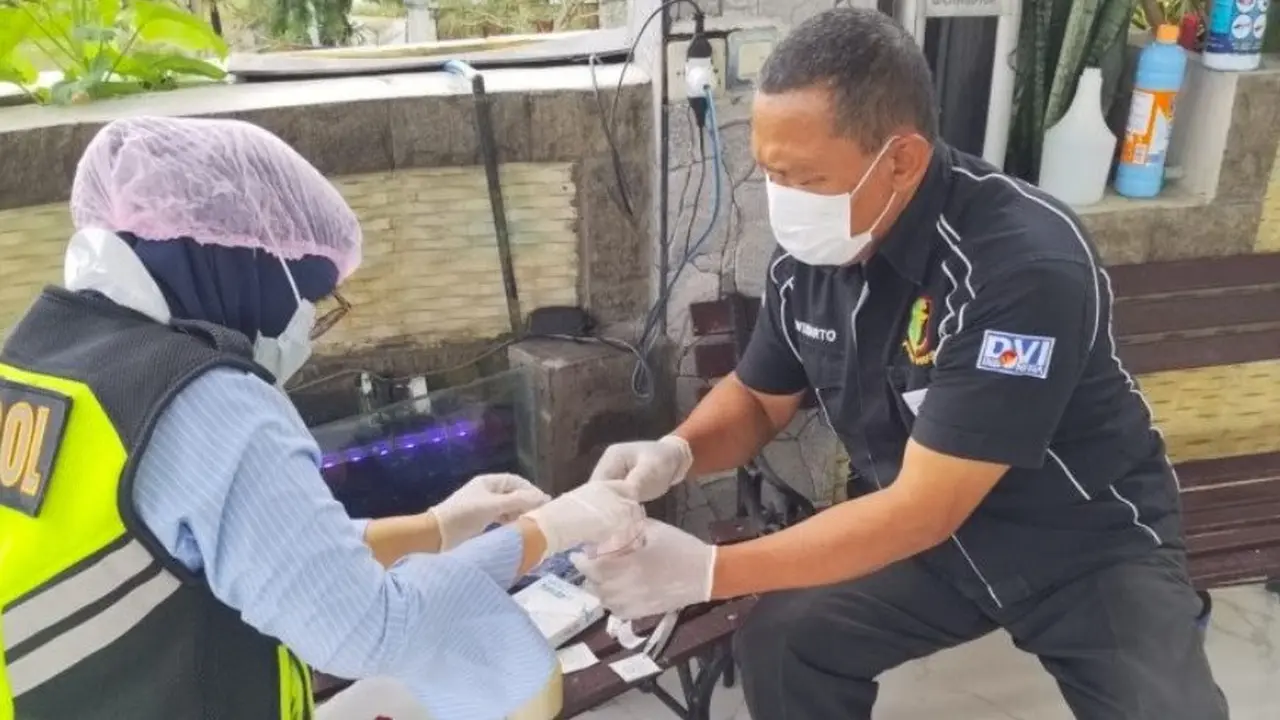 Pesawat Jatuh