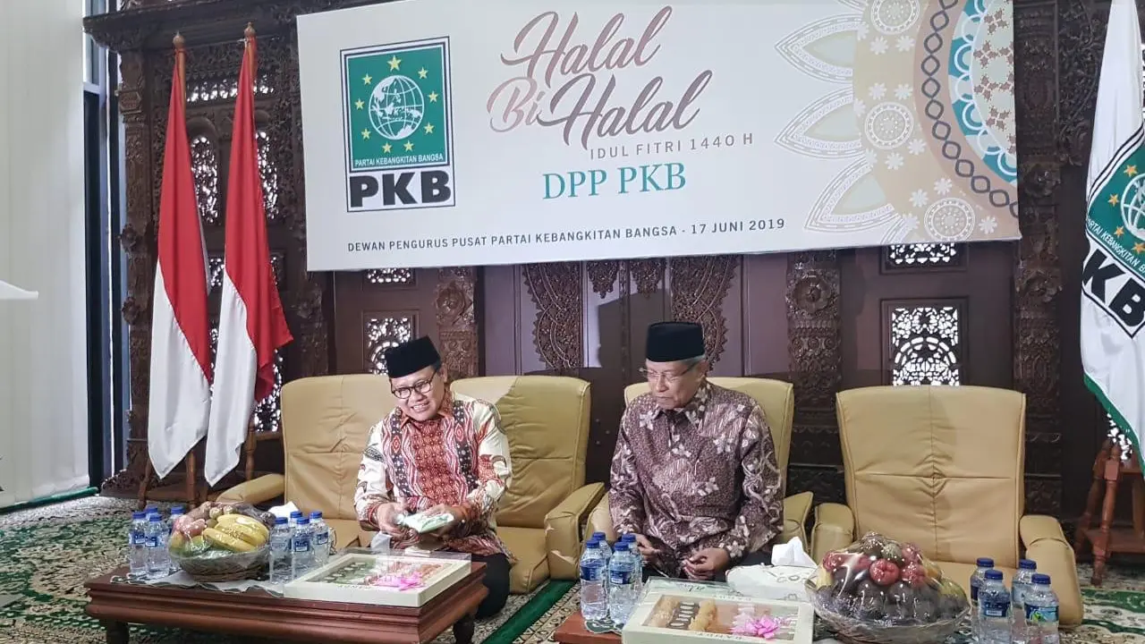 Ketua Umum PKB Muhaimin Iskandar bersama Ketua Umum PBNU Said Aqid Siradj. (Liputan6.com/Delvira Hutabarat)