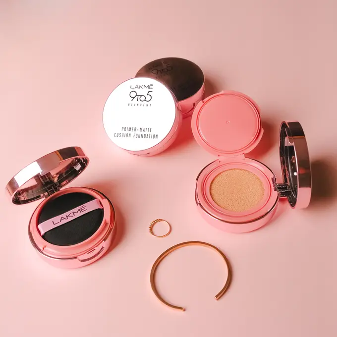 Cushion Foundation Bikin Makeup Makin Praktis untuk Perempuan Serba Bisa