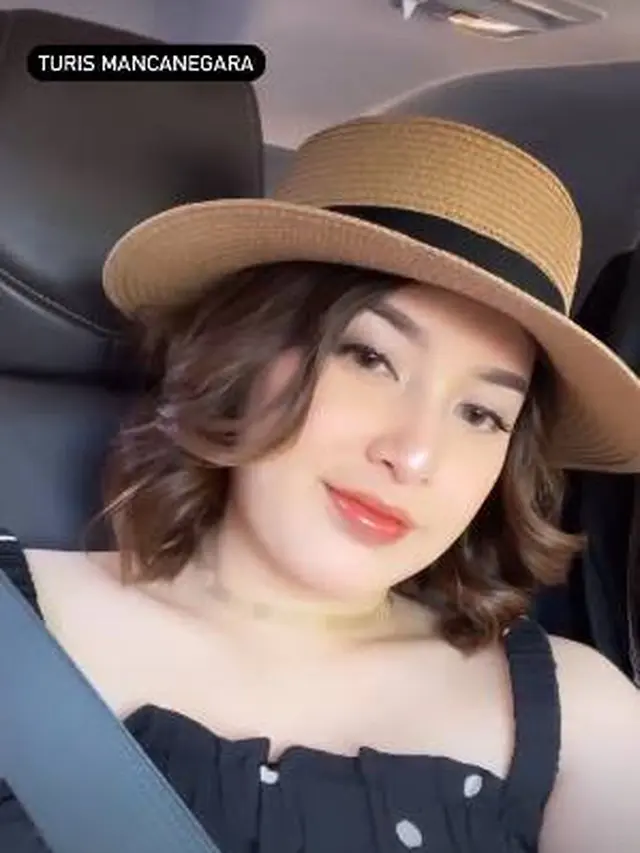Perut Makin Buncit, Ini 7 Momen Rosiana Dewi Jalani Baby Moon di Bali