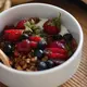 Dari pisang hingga yogurt, bahan sehari-hari dapat diolah menjadi camilan praktis untuk menemani rutinitas workout.
(Foto/Dok: Pexels)