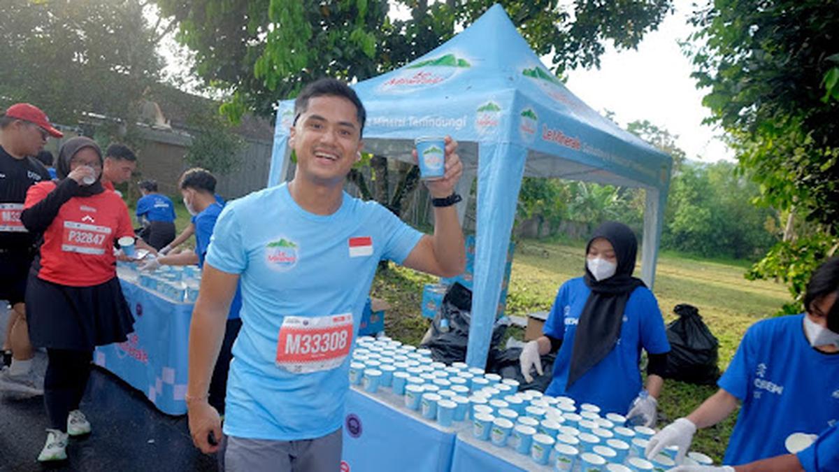 Le Minerale Kembali Dipercaya jadi Official Mineral Water Ajang Lari Elite Label Borobudur Marathon
