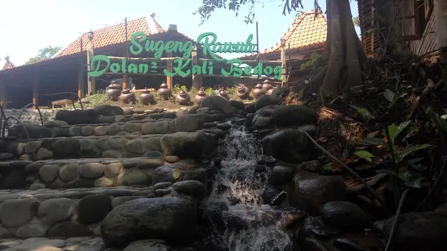 Kampung Flory