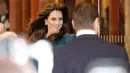 Princess of Wales, Kate Middleton tiba untuk menghadiri Royal Variety Performance di Royal Albert Hall di London, Kamis, 30 November 2023. (AP Photo/Kin Cheung)