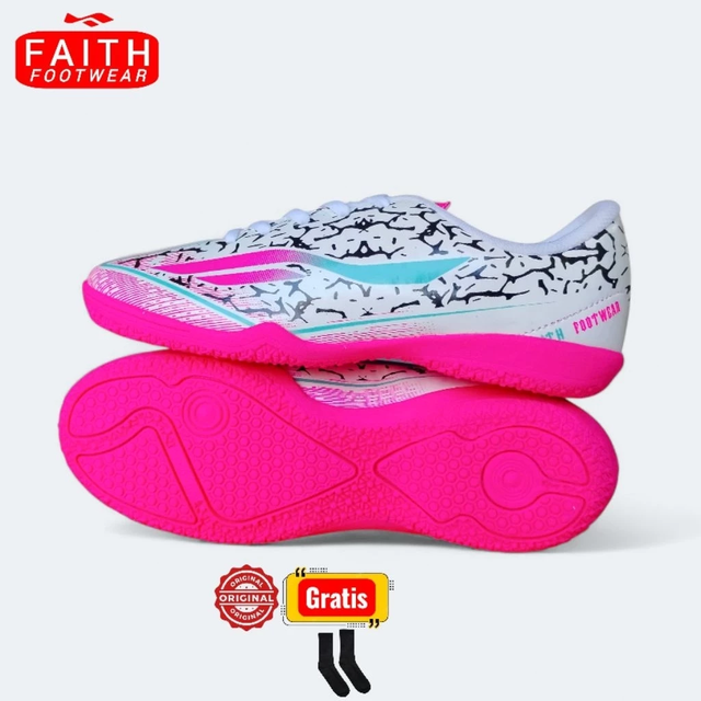 Tetap Gacor di Lapangan! Rekomendasi Sepatu Futsal yang Bikin Kaki Nyaman Walau Main Panas-Panasan