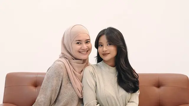 Ikke Nurjanah dan Dira