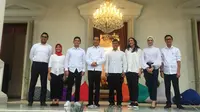 Presiden Jokowi mengumumkan 7 nama staf khusus presiden, Kamis (21/11/2019).(Liputan6.com/ Lizsa Egeham)