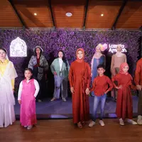 Makin mudah berburu baju Lebaran dari 15 desainer fashion lokal bertema 'Inclusivity' di channel khusus Lazada Amanah (Foto: Dok. Lazada)