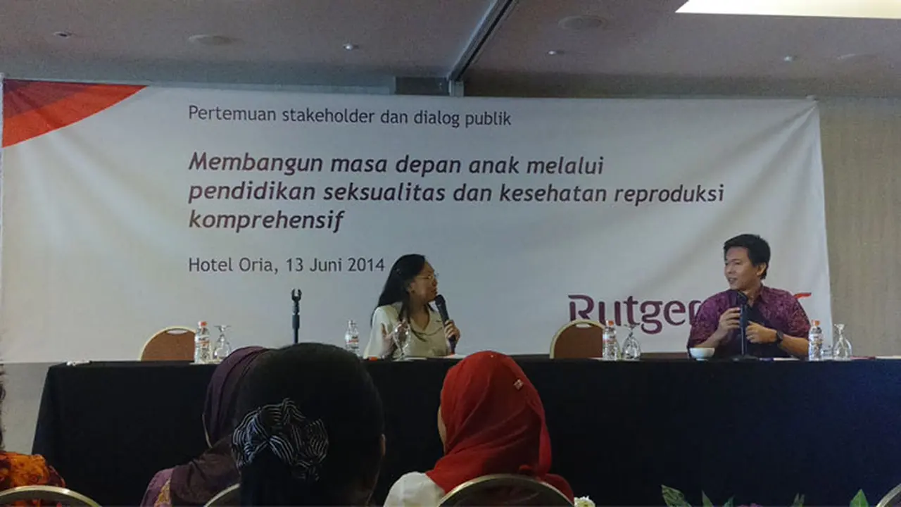 Cara Guru Papua Berikan Pendidikan Seks ke Muridnya
