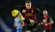 Manchester United dan Liverpool Berebut Bek Bournemouth, Harga Tembus Rp 1,2 Triliun