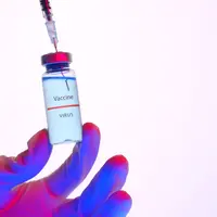 Berisiko pembekuan darah, FDA Amerika Serikat batasi penggunaan Vaksin Janssen.  Lantas bagaimana Indonesia? Simak tanggapan Kemenkes RI berikut ini. (pexels/artem podrez).
