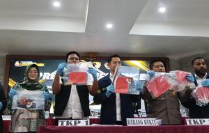 Polisi tetapkan tersangka pembunuhan anak politikus PKS di Cilegon. (Liputan6.com/Yandhi Deslatama)