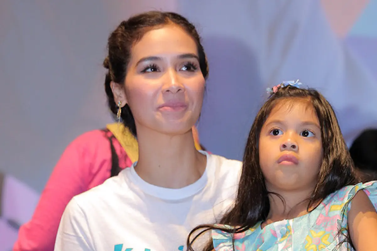 [Bintang] Tantangan Marsha Timothy di Film Kulari ke Pantai