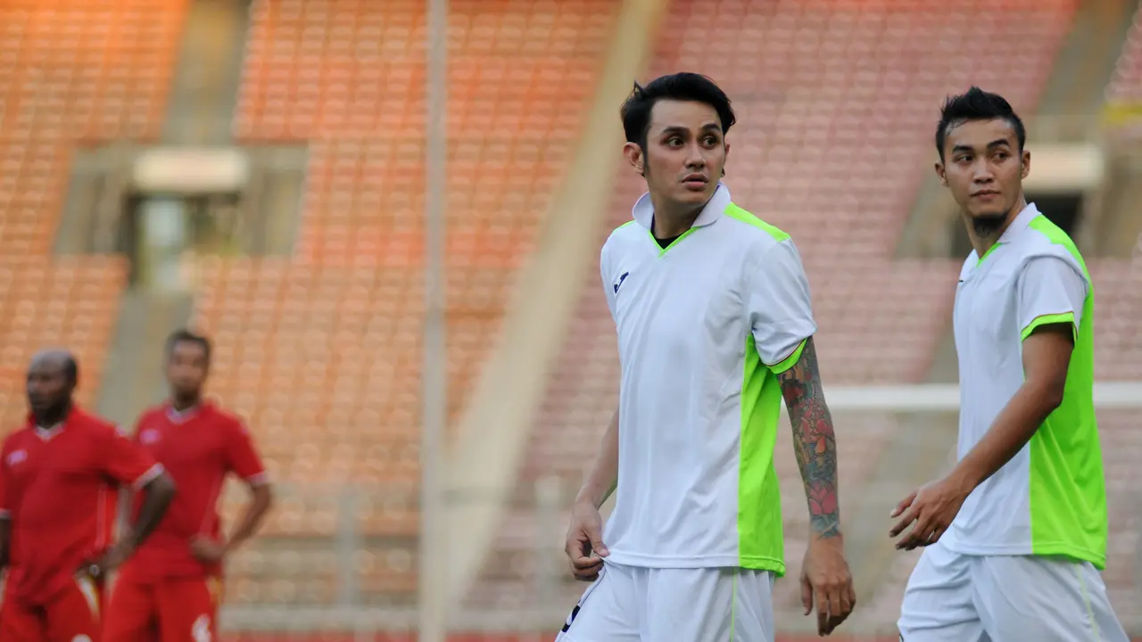 Pemain ISL Latihan Bersama