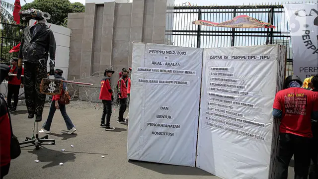 Aksi Buruh Tolak Perpu Cipta Kerja