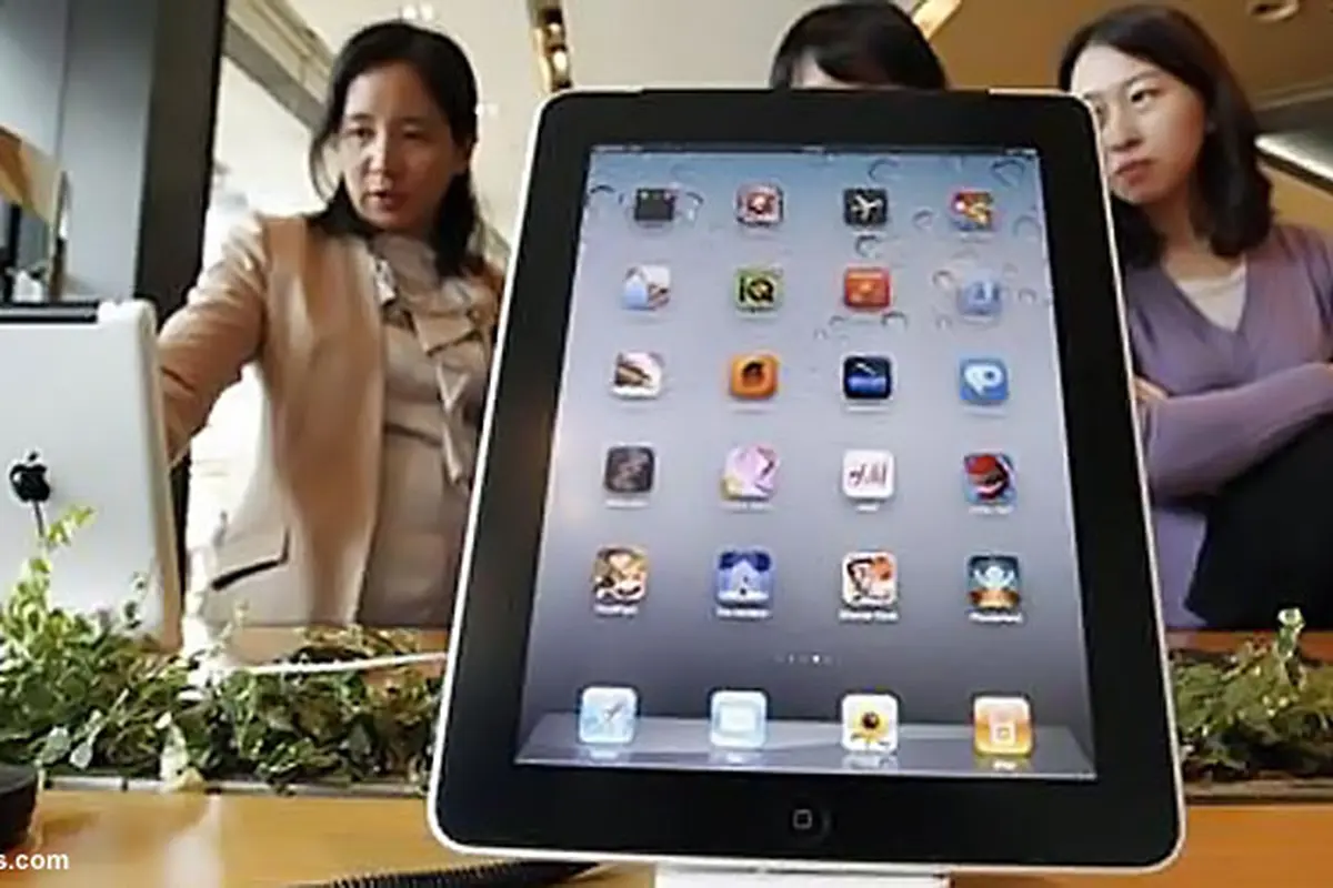 samsung-vs-apple-130805b.jpg