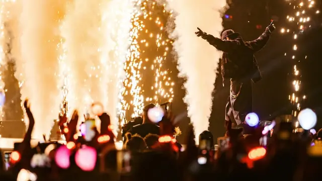 G-Dragon, Taeyang, Rose dan J-Hope. (instagram/uarmyhope)