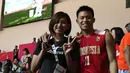 Yolla Yuliana berpose dengan sang kekasih, Andakara Prastawa Dhyaksa. (Bola.com/Arief Bagus)