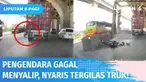Detik-detik saat sebuah sepeda motor terjatuh dan tergilas truk kontainer di kawasan Koja, Jakarta Utara. Korban yang mencoba menyalip truk dari jalur kiri ngerem mendadak karena ada pembatas jalan dan kehilangan keseimbangan.