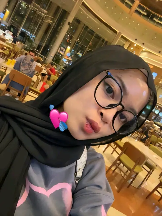 Kesya Anak Ketiga Limbad