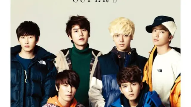 Artis K-Pop jadi cover majalah © HIGH CUT