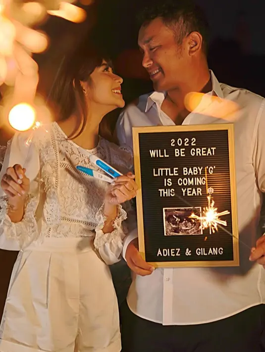 Gilang Dirga dan Adiezty Firza (Instagram/adieztyfersa)