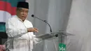 Ketua Umum PBNU KH. Said Aqil Siradj memberikan ceramah saat Istighotsah untuk Jakarta Damai di PBNU, Jakarta, Jumat (7/4). Istighotsah digelar untuk mendoakan Jakarta Damai jelang Pilkada DKI Jakarta Putaran Kedua. (Liputan6.com/Faizal Fanani)