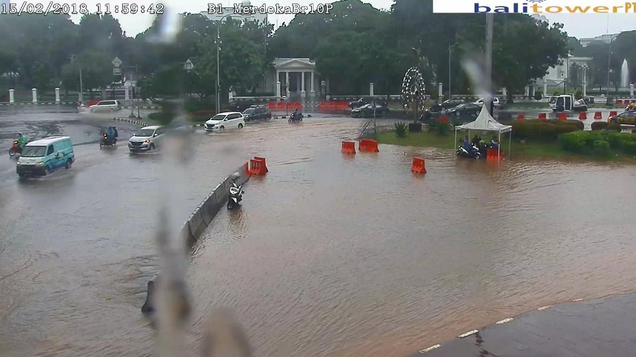 monas banjir
