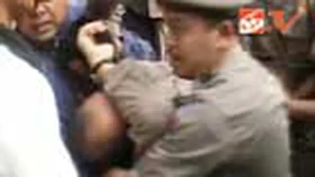 Satpol PP dan Jemaat GKI Yasmin Bentrok
