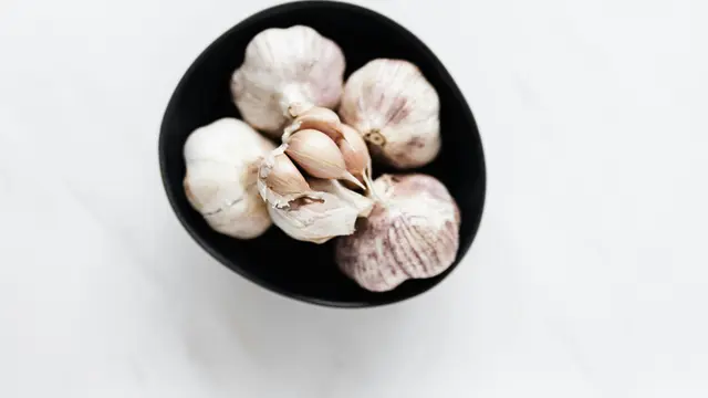 5 Makanan Ini Ternyata Bisa Bantu Mengatasi Cacar Kulit Lho!