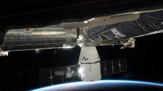 Kapsul Kargo SpaceX