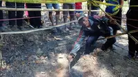 Semburan Api dari Dalam Tanah Bikin Heboh Warga Sragen