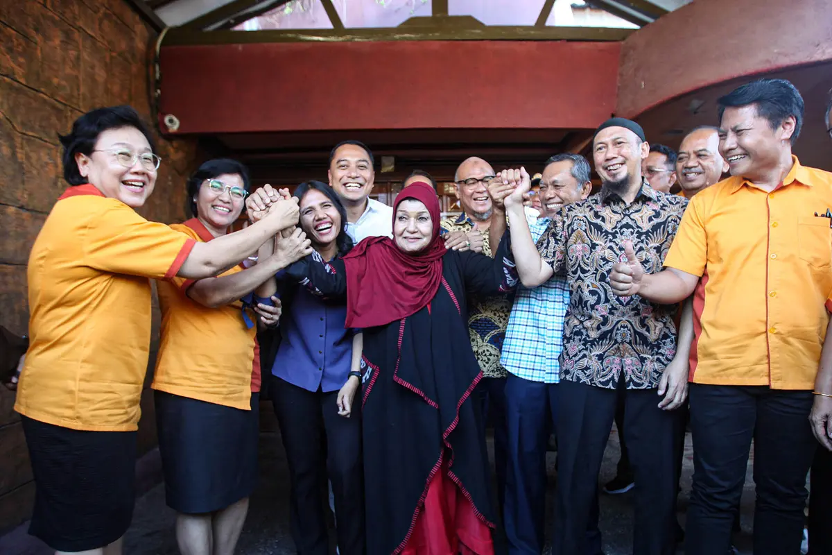 Eri Cahyadi menuntaskan polemik antara Yayasan Perhimpunan Pengajaran Pendidikan Kristen (PPPK) Petra dengan warga Surabaya. (Dian Kurniawan/Liputan6.com)