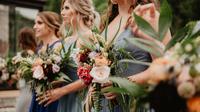 ilustrasi bridemaids dressess/copyright pexels/Emma Bauso